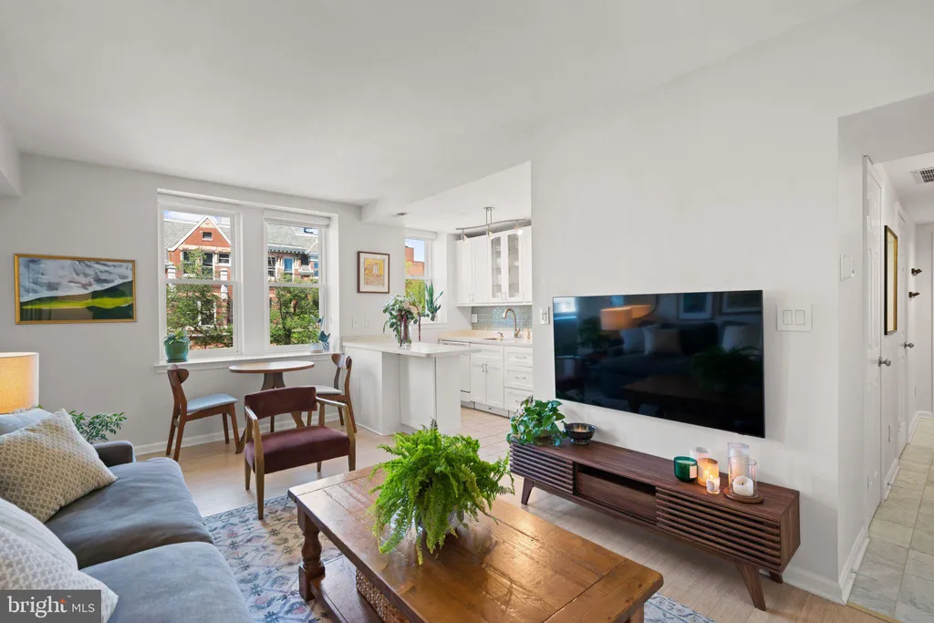 Additional image 3 of 1920 S Street NW Unit 305, Washington, DC 20009