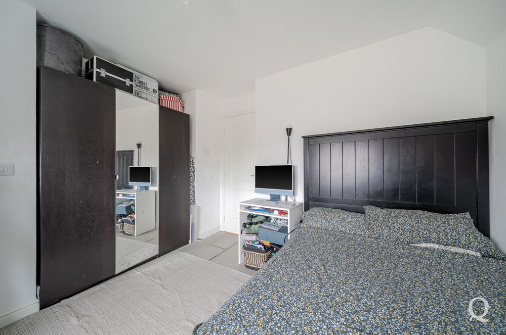 Additional image 7 of 3 bed end terrace house for saleParrett Avenue, Sittingbourne, Kent ME10