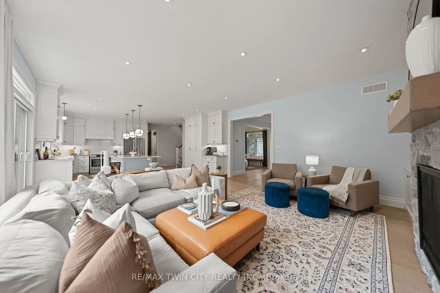 Additional image 7 of 303 Castlefield Avenue
