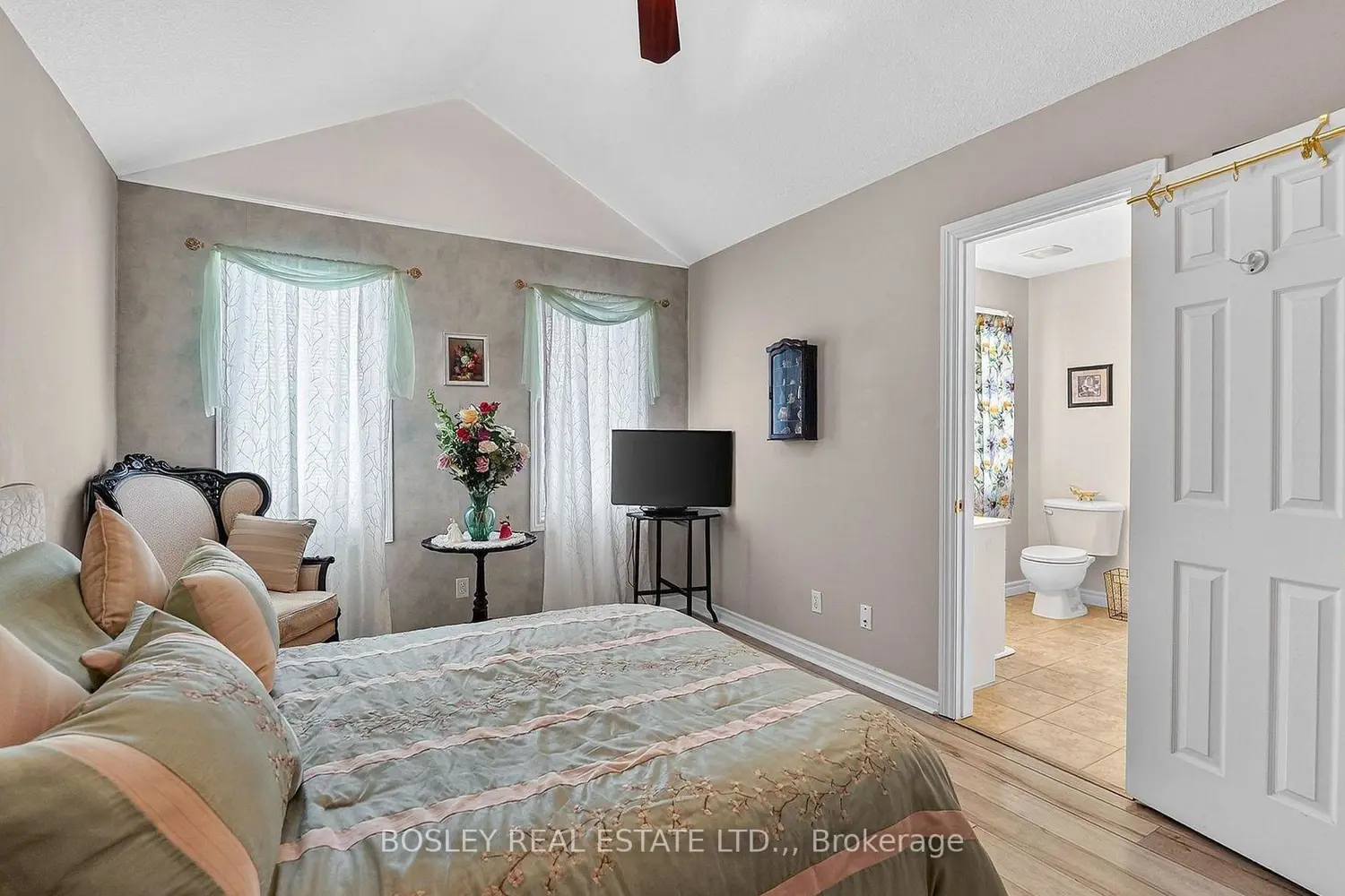 Additional image 13 of 6263 Valley Way 10