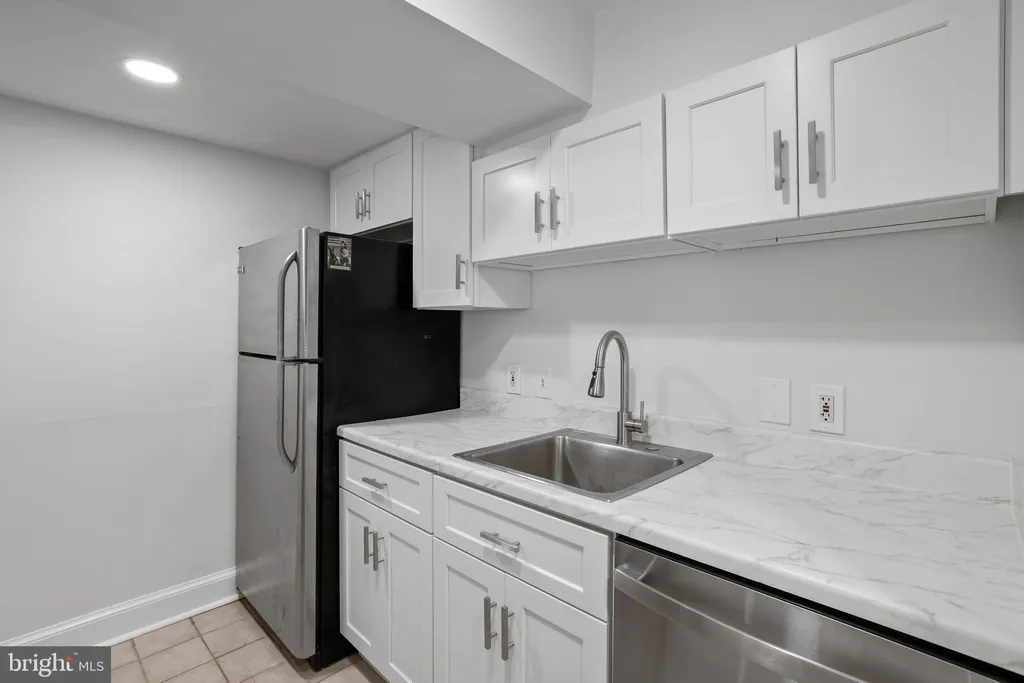 Additional image 15 of 106 8th Street NE Unit B, Washington, DC 20002