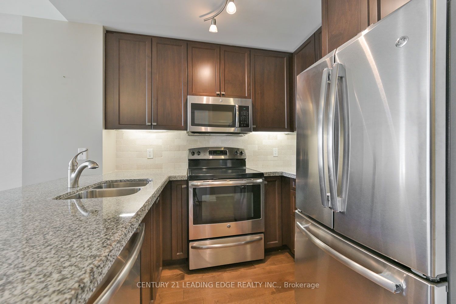 Additional image 6 of 604-68 Main Street N, Markham, ON, L3P 0N5