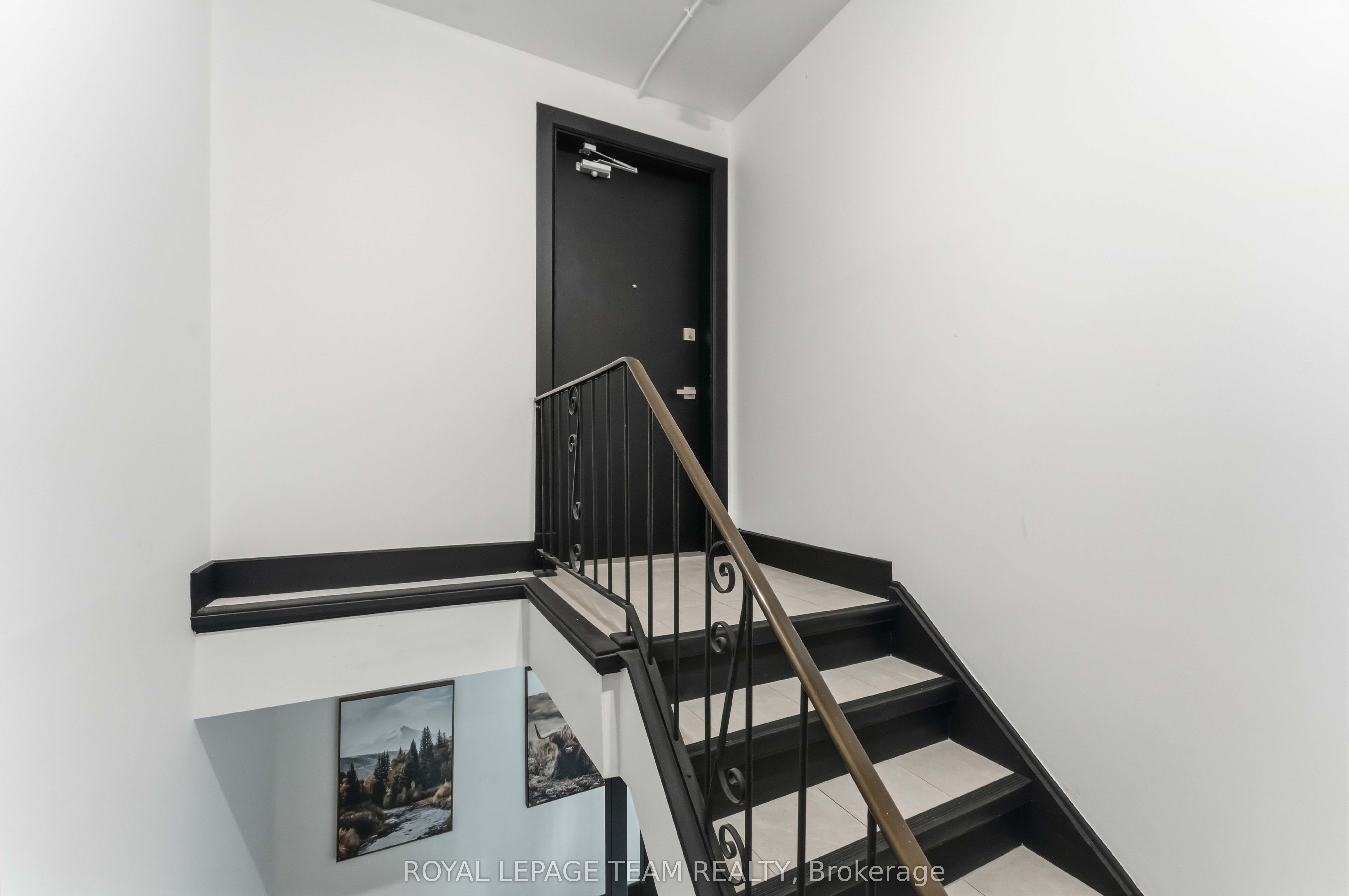 Additional image 3 of 2-204 Donald Street, Ottawa, ON, K1K 1M8