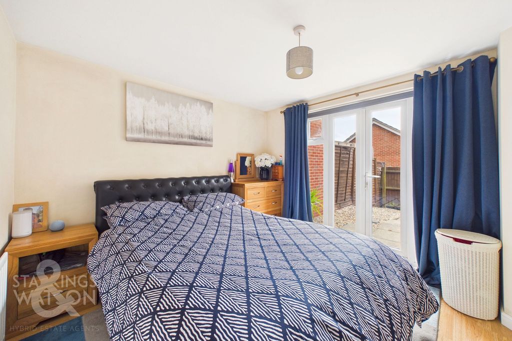 Additional image 10 of 2 bed flat for saleFairway, Queens Hills, Norwich NR8
