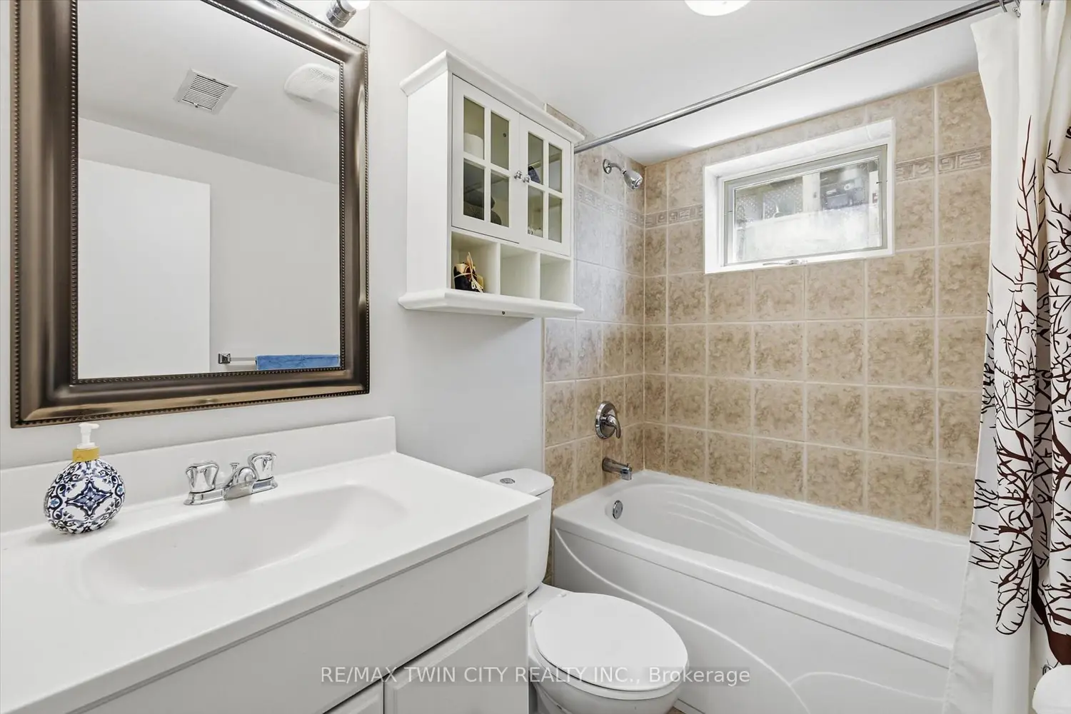Additional image 15 of 8 Delrex Boulevard