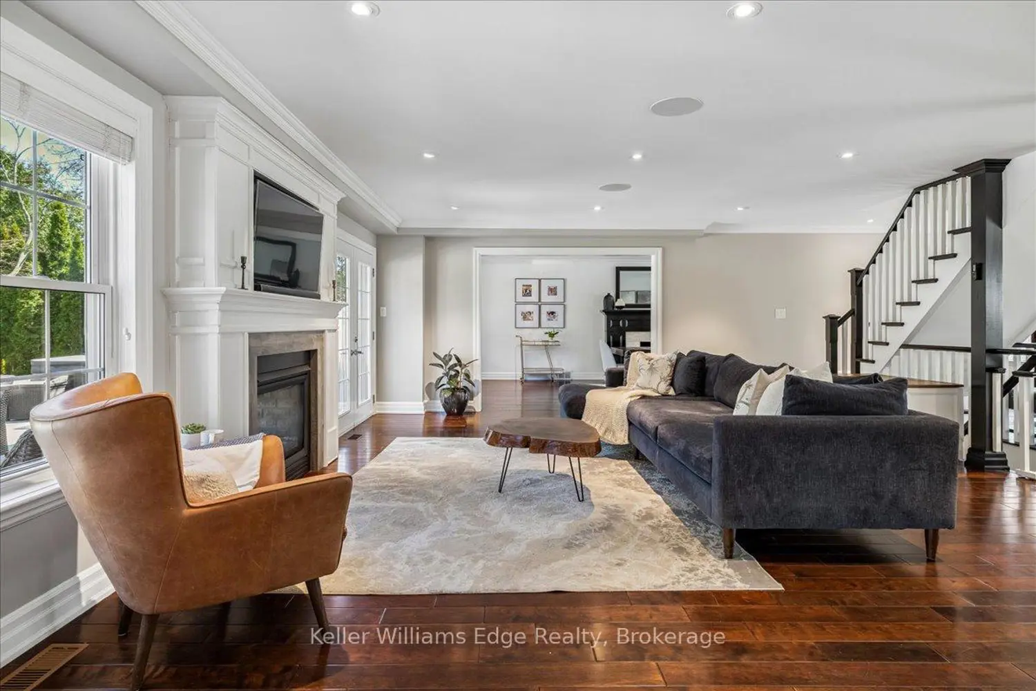 Additional image 6 of 249 Camelot Drive