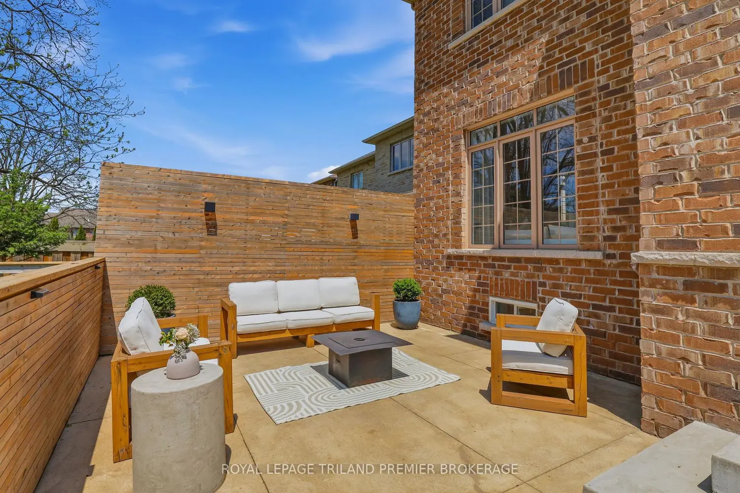 Additional image 18 of 201 Dorchester Court