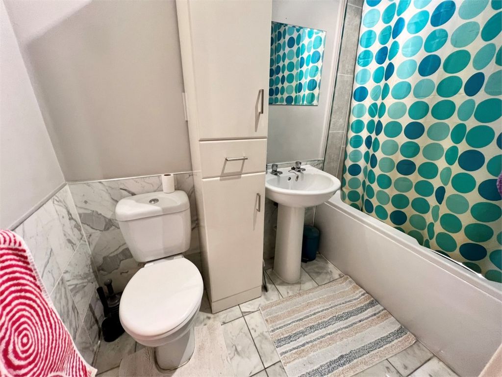 Additional image 8 of 2 bed flat for saleRiver View, Low Street, Sunderland SR1