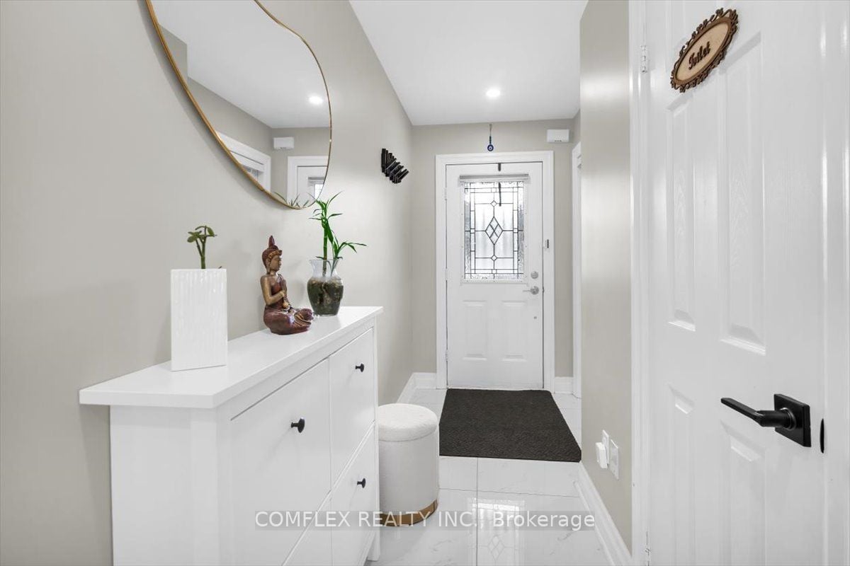 Additional image 4 of 4417 Vallence Drive, Burlington, ON, L7L 6J7