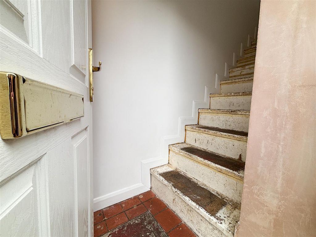 Additional image 5 of 2 bed flat for saleJohnson Place, Stoke-On-Trent ST6