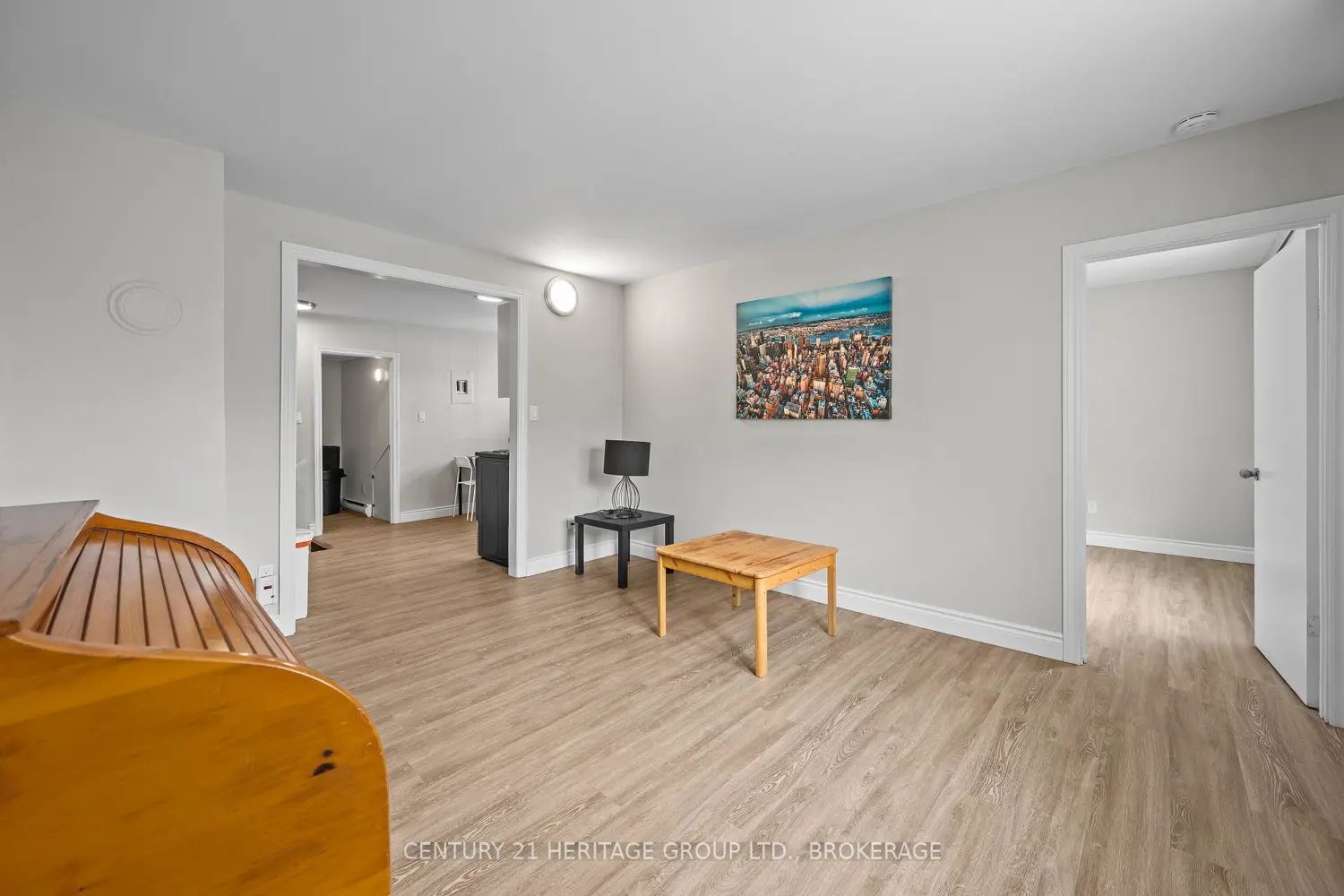 Additional image 18 of 432 Barrie Street