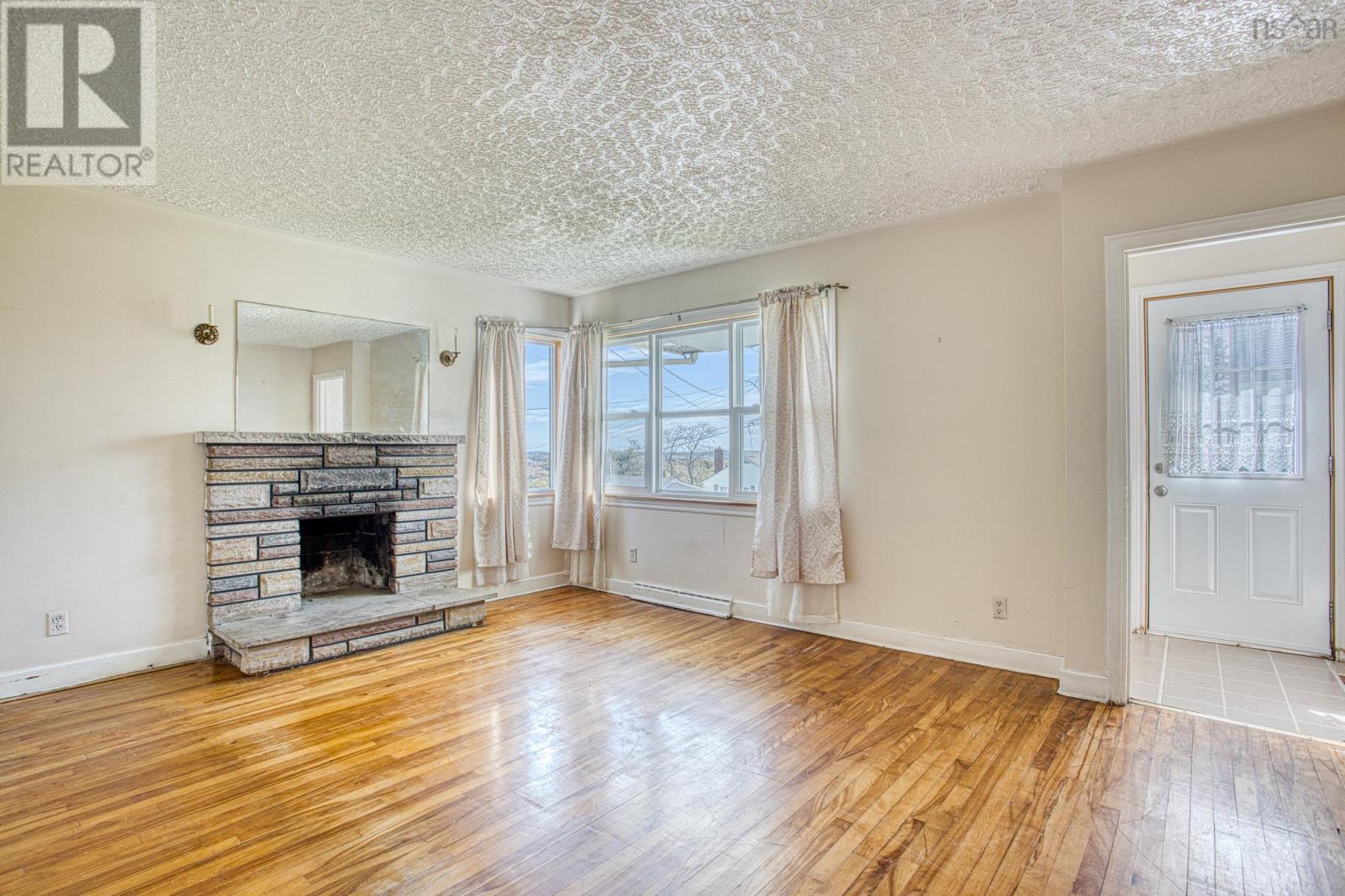 Additional image 6 of 32 Arvida Avenue, Halifax, NS, B3R1K6