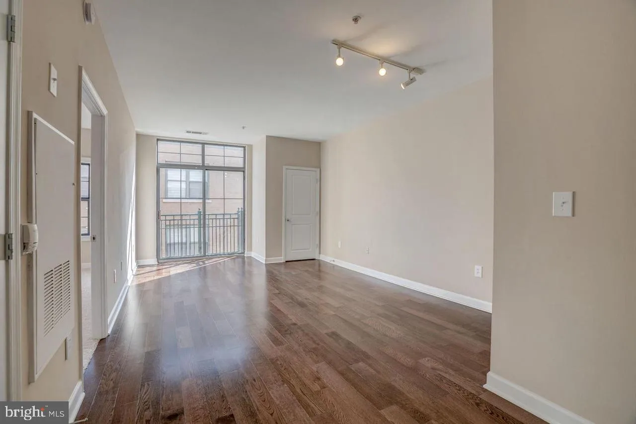 Additional image 21 of 1111 25th Street NW Unit 923, Washington, DC 20037