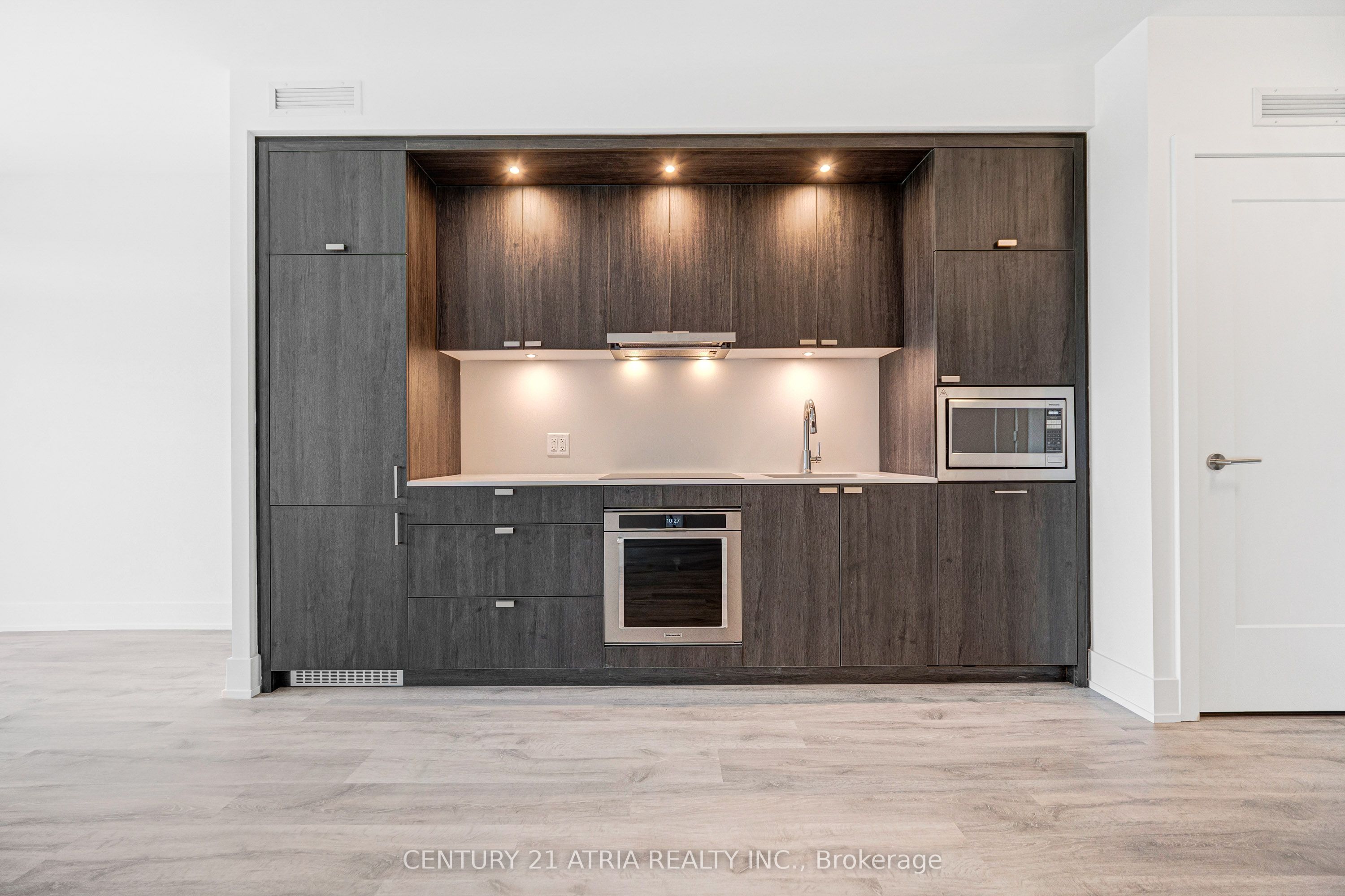 Additional image 3 of 712-259 The Kingsway N/a, Toronto, ON, M9A 0G2