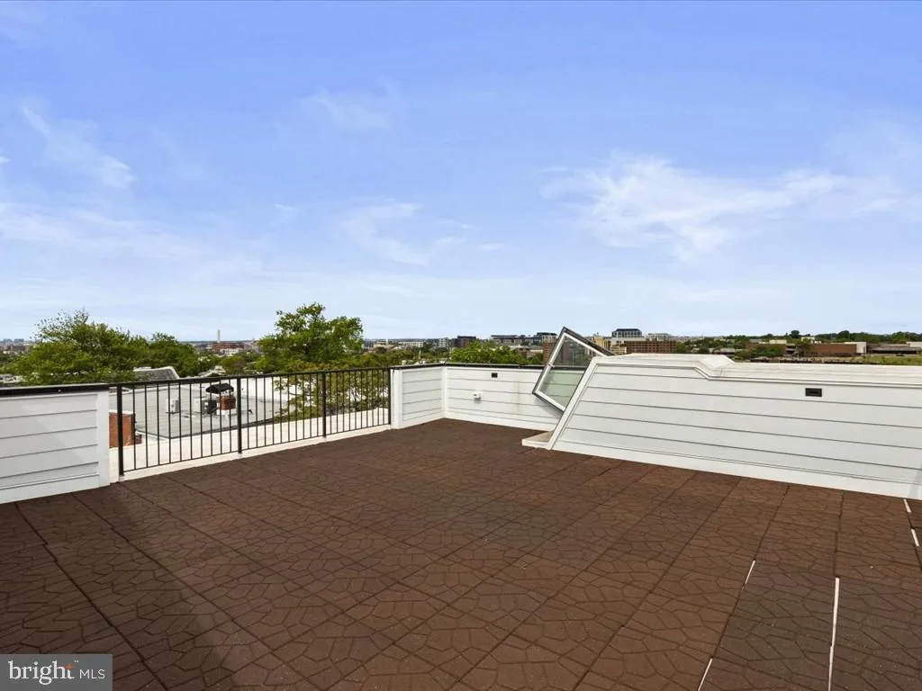 Additional image 55 of 1253 Holbrook Terrace NE Unit B, Washington, DC 20002