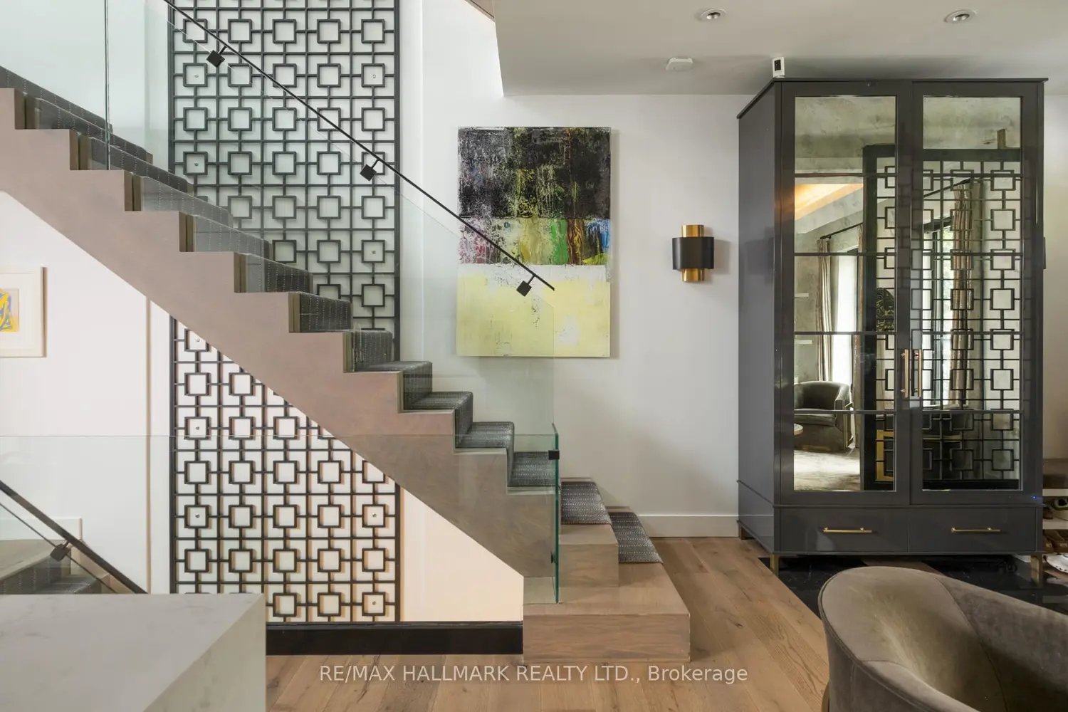 23 Lowther Avenue photo 5