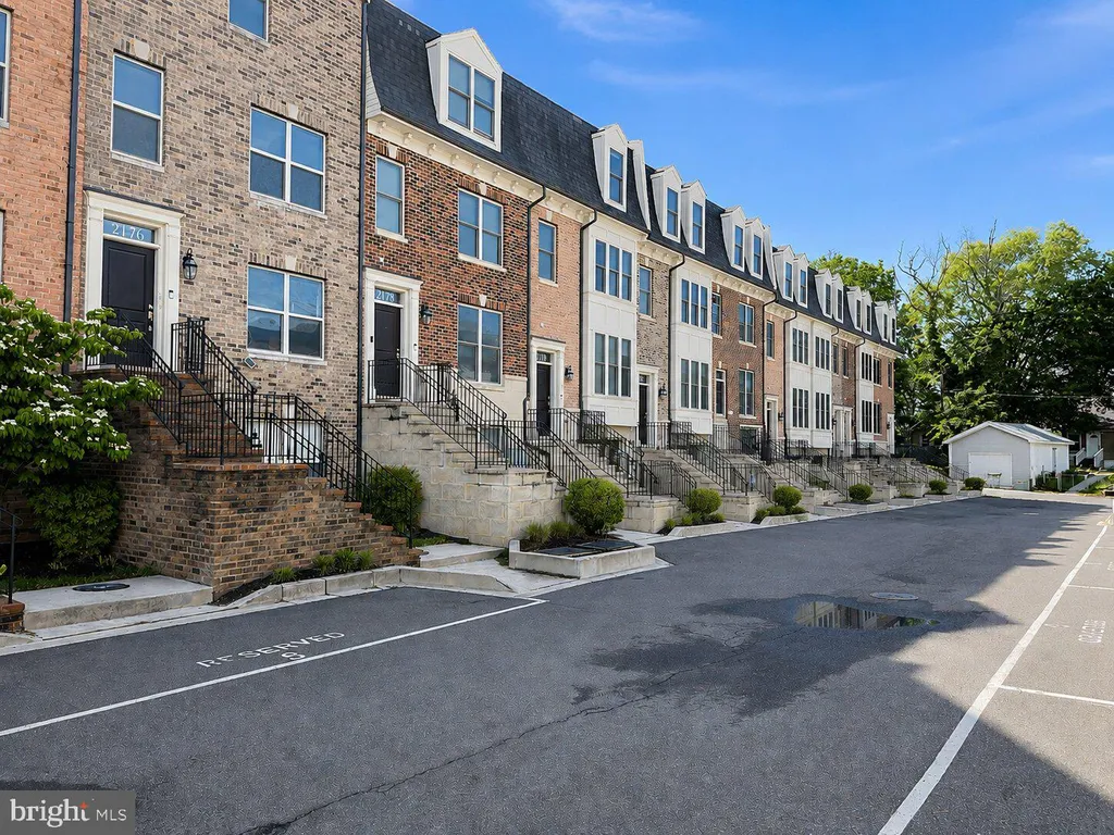 Additional image 4 of 2179 Half Moon Place NE, Washington, DC 20018
