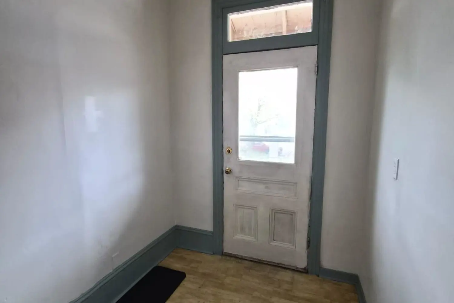 Additional image 8 of 604-606 Somerset Street