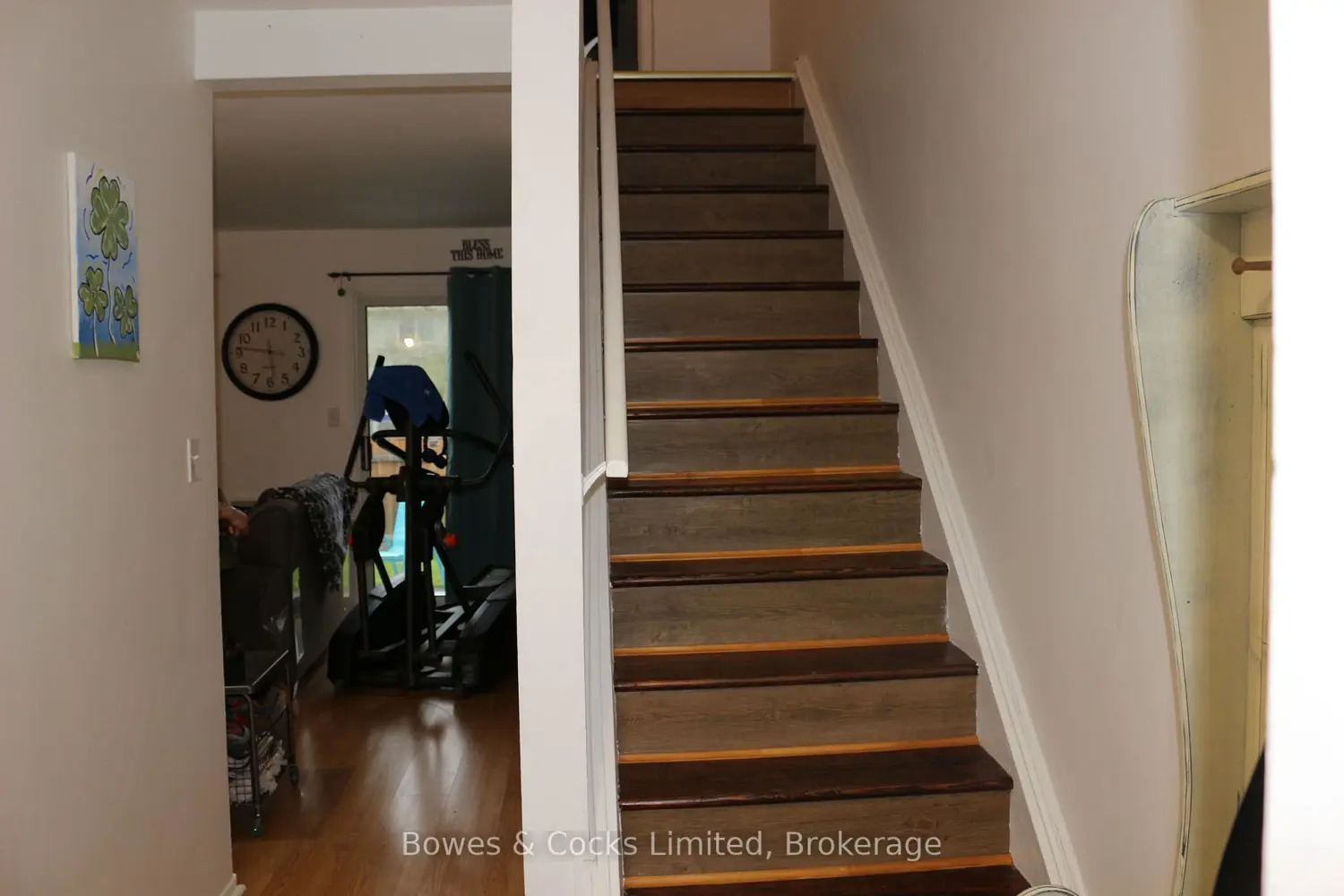 Additional image 6 of 968 Oakview Avenue