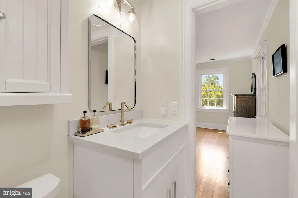 Additional image 28 of 3915 Livingston Street NW, Washington, DC 20015