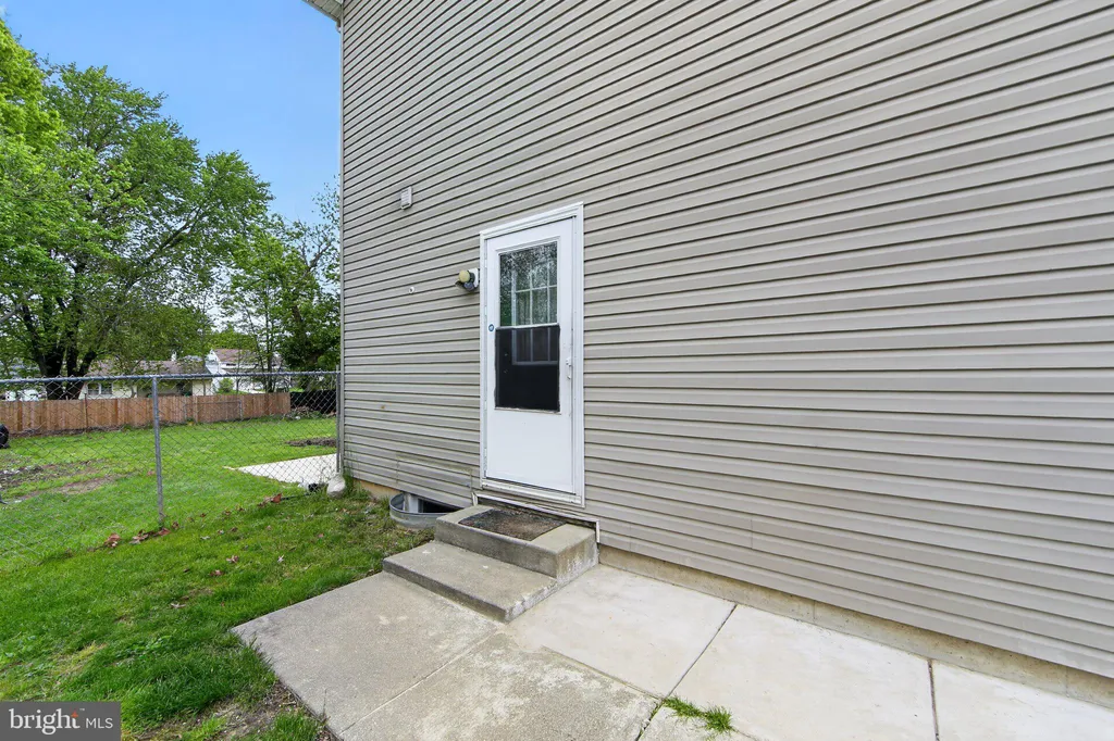 Additional image 9 of 21 Lloyd Street, Wilmington, DE 19804