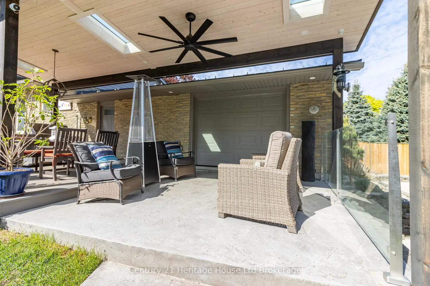 11 Millard Street photo 4