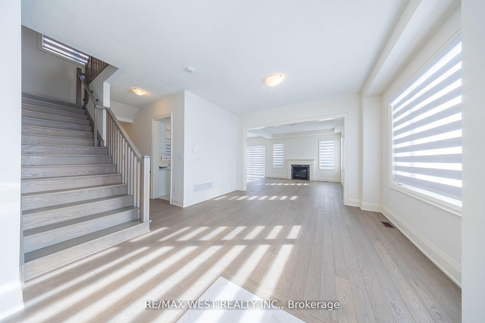 Additional image 5 of 2215 Crystal Drive, Oshawa, ON, L1L 0W7