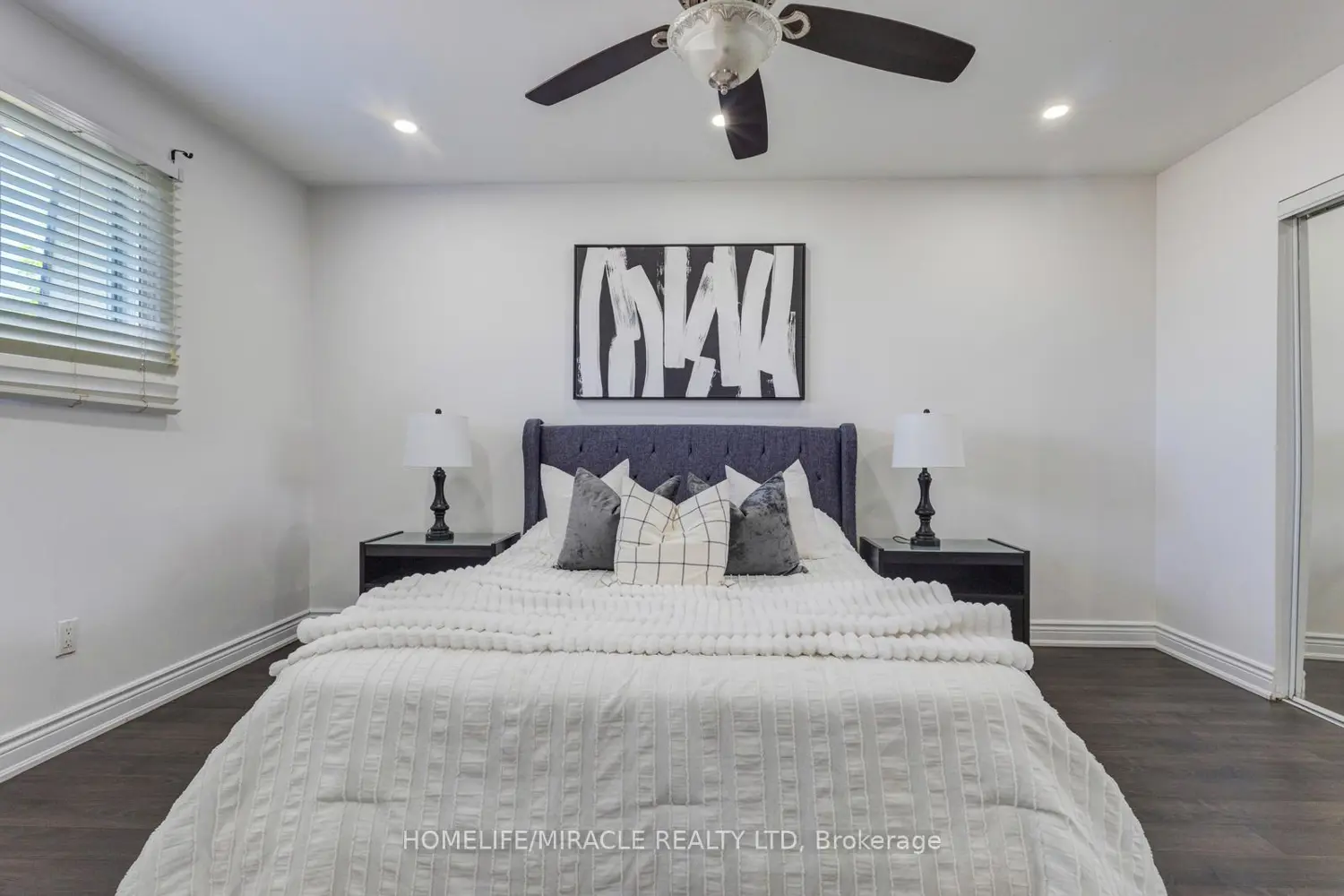 Additional image 11 of 7450 Darcel Avenue 13