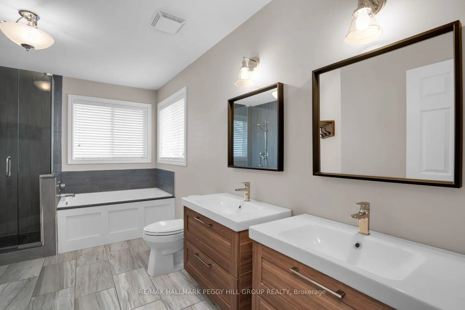 Additional image 8 of 7 Bentley Crescent