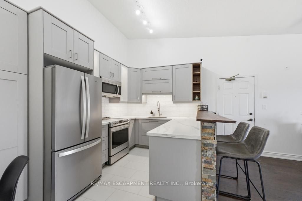 Additional image 5 of 410-4013 Kilmer Drive, Burlington, ON, L7M 4M3