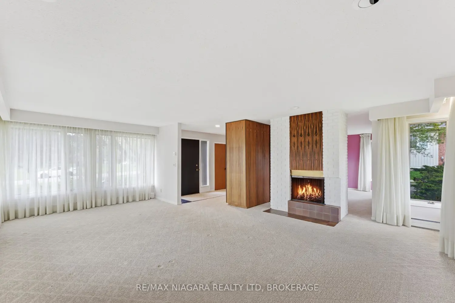 61 Melrose Drive photo 5