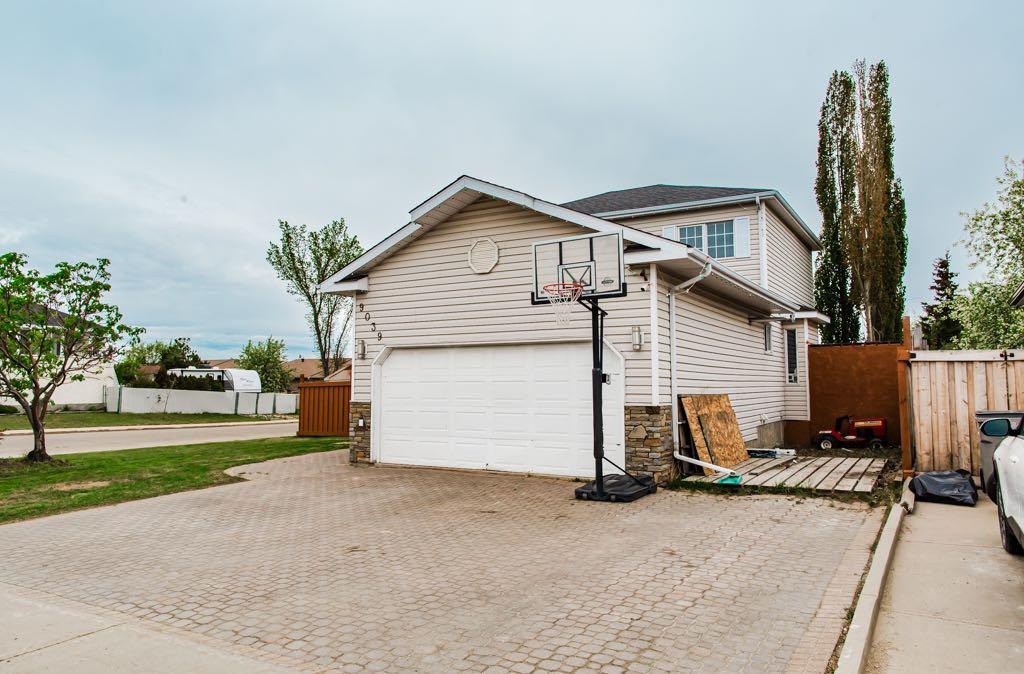 Additional image 2 of 9039 106 Avenue, Grande Prairie, AB, T8X 1H8