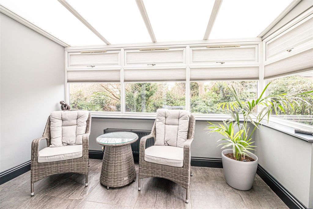 Additional image 5 of 3 bed flat for saleCambridge Road, Southport, Merseyside PR9