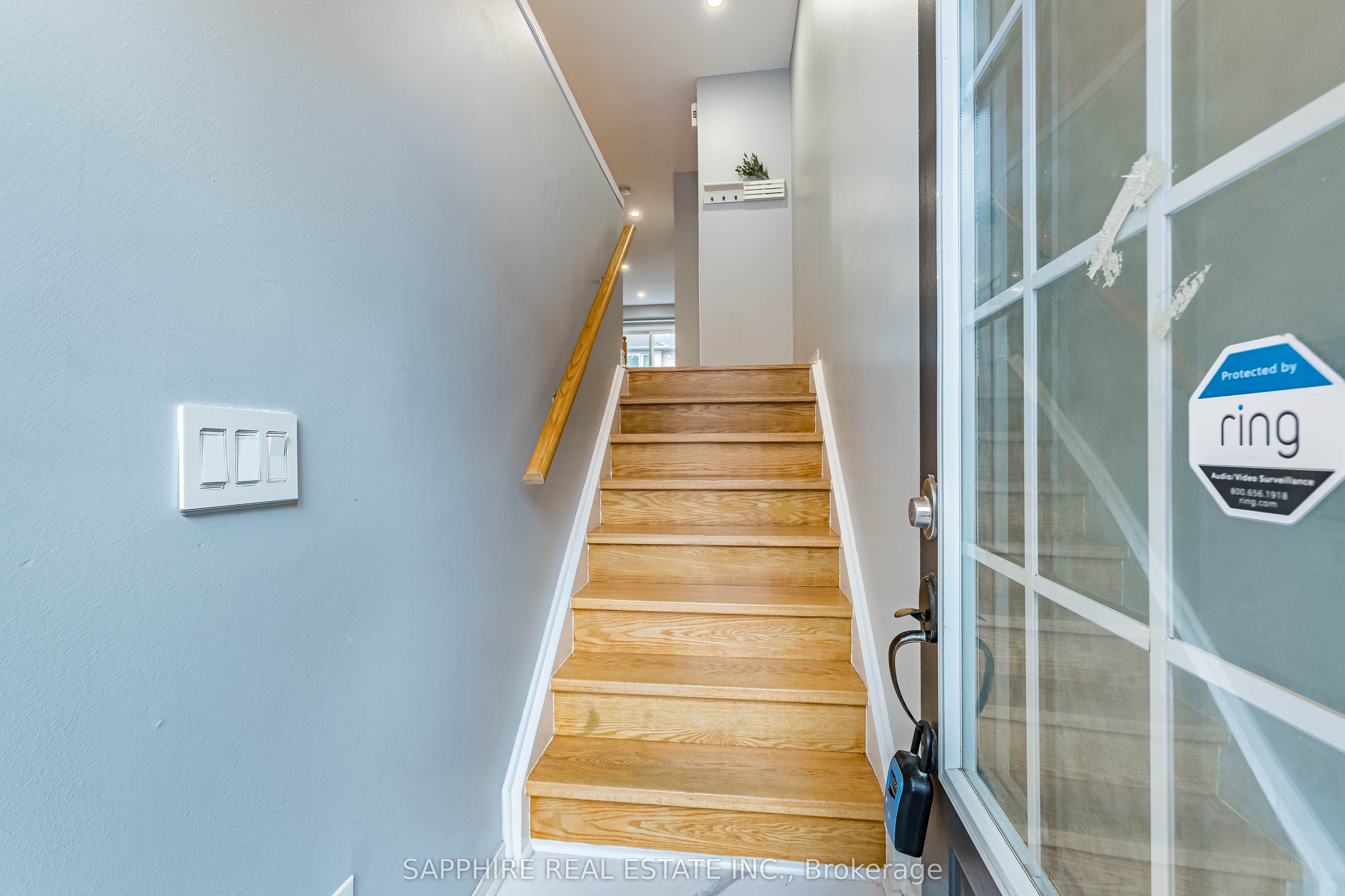 Additional image 4 of 3255 Redpath Circle, Mississauga, ON, L5N 8R3