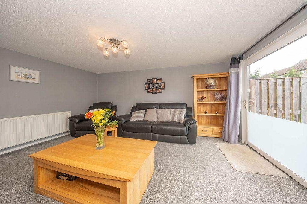 Additional image 7 of 3 bed flat for saleLeven Walk, Craigshill, Livingston EH54