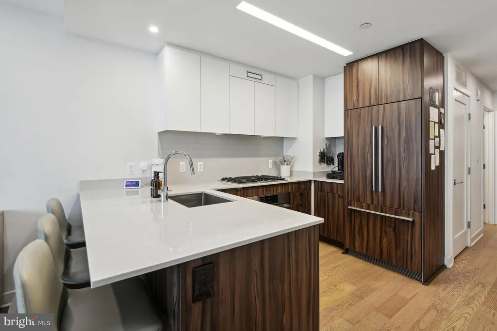 Additional image 5 of 37 L Street SE Unit 601, Washington, DC 20003