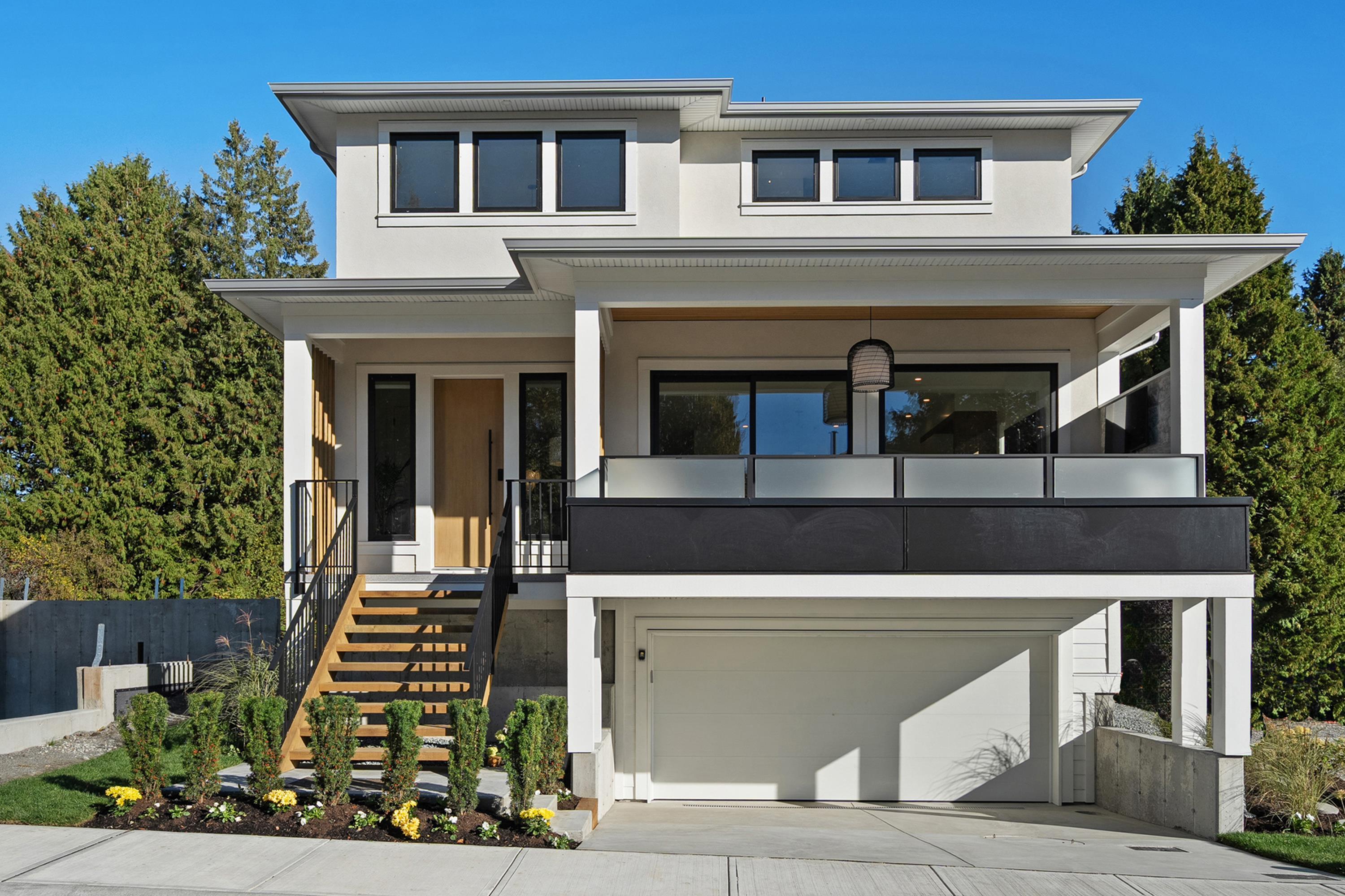 16243 10 Avenue, Surrey, BC, V4A 1A9