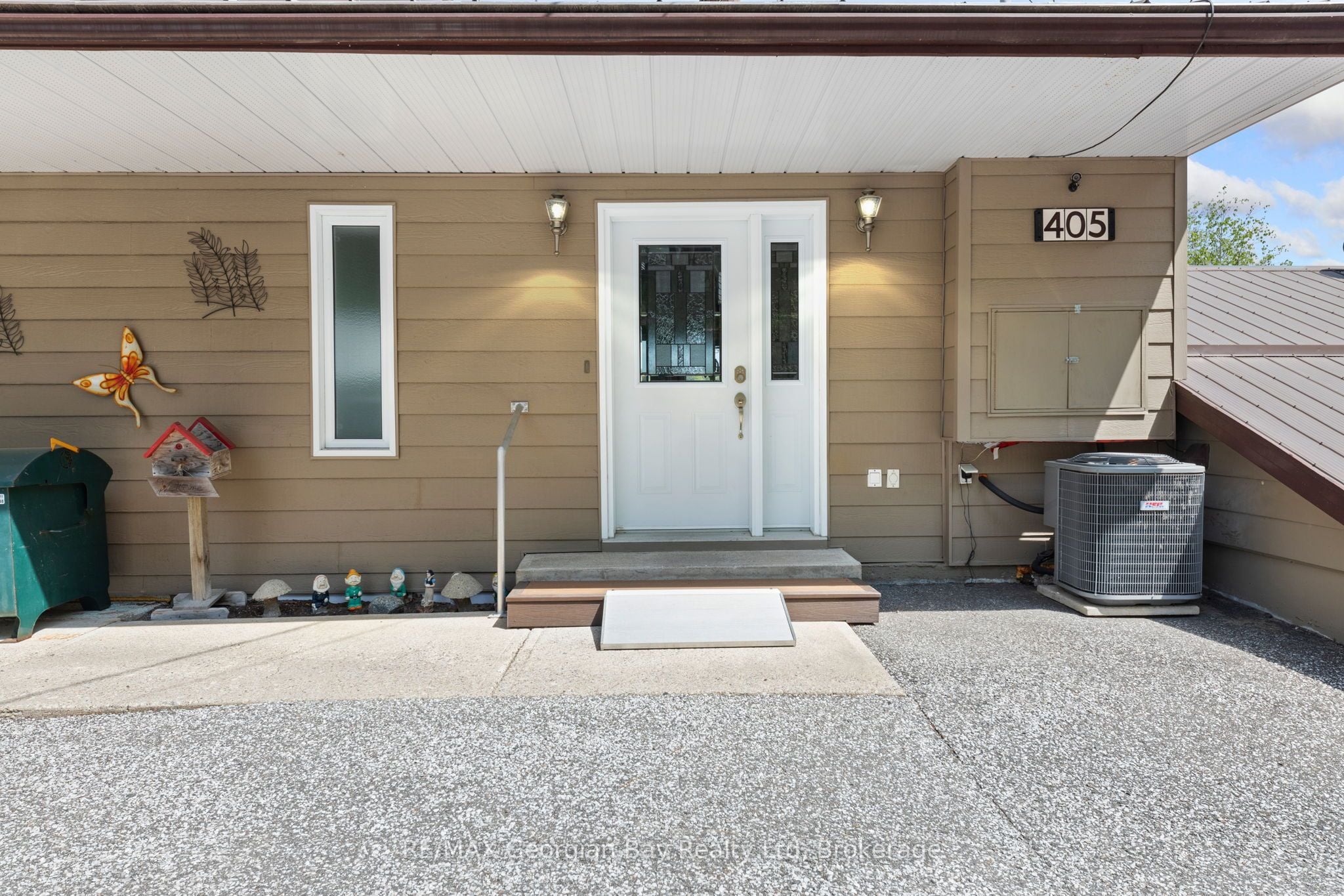 Additional image 2 of 405 Champlain Road, Penetanguishene, ON, L9M 1S3
