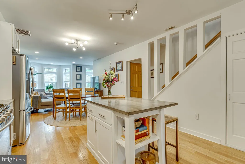 Additional image 6 of 36 Rhode Island Avenue NE, Washington, DC 20002