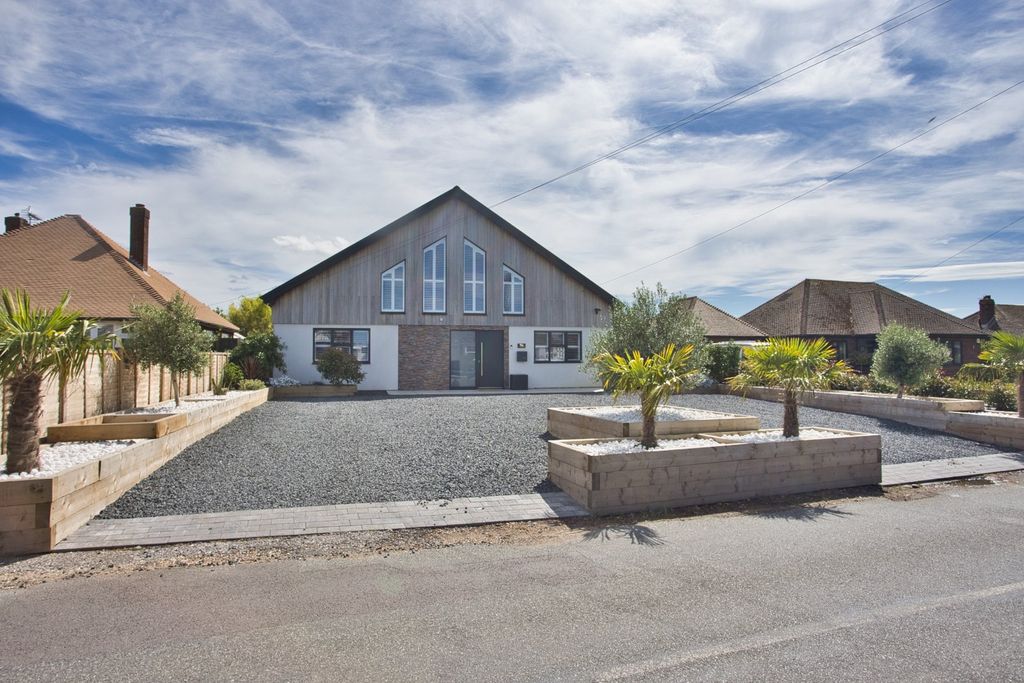 Additional image 28 of 4 bed detached house for saleMonkton Road, Minster, Ramsgate, Kent CT12