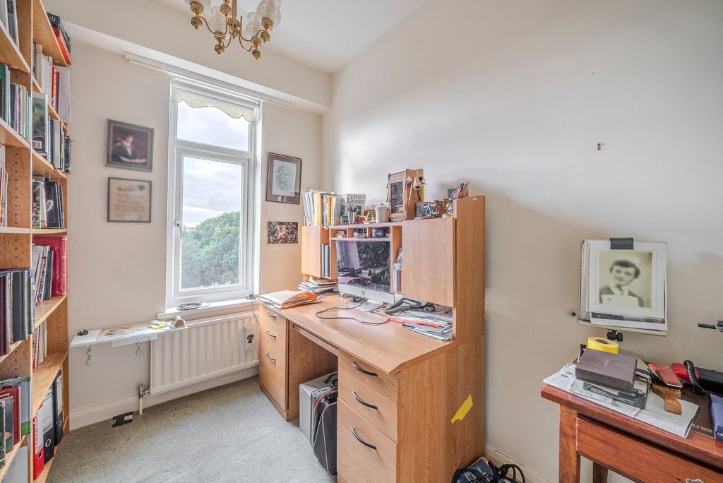 Additional image 13 of 3 bed flat for saleBeech Grove, Harrogate, North Yorkshire HG2
