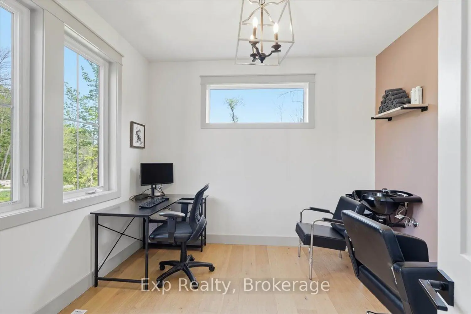 Additional image 8 of 1296 Clearview Road