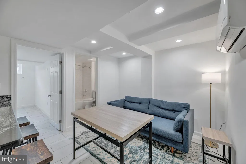Additional image 44 of 424 19th Street NE, Washington, DC 20002