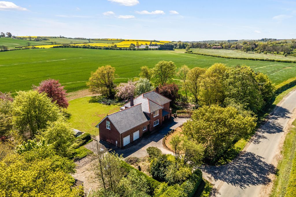 Additional image 10 of Land for saleGlebe Farm | Whole, Oxcombe Road, Belchford, Horncastle LN9