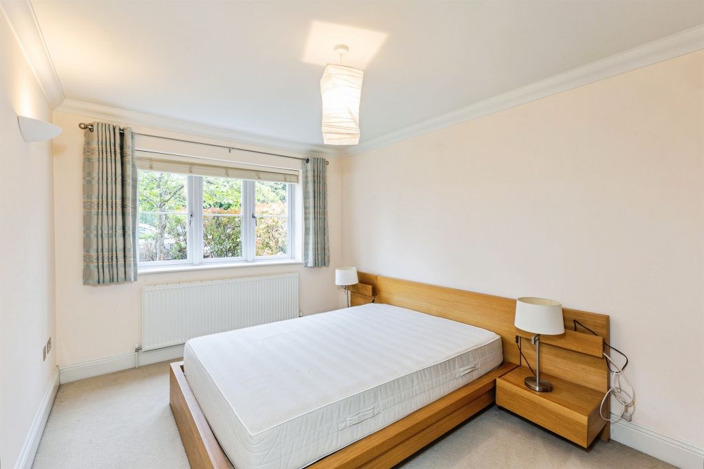 Additional image 13 of 2 bed flat for saleWallingford Road, Goring, Reading RG8