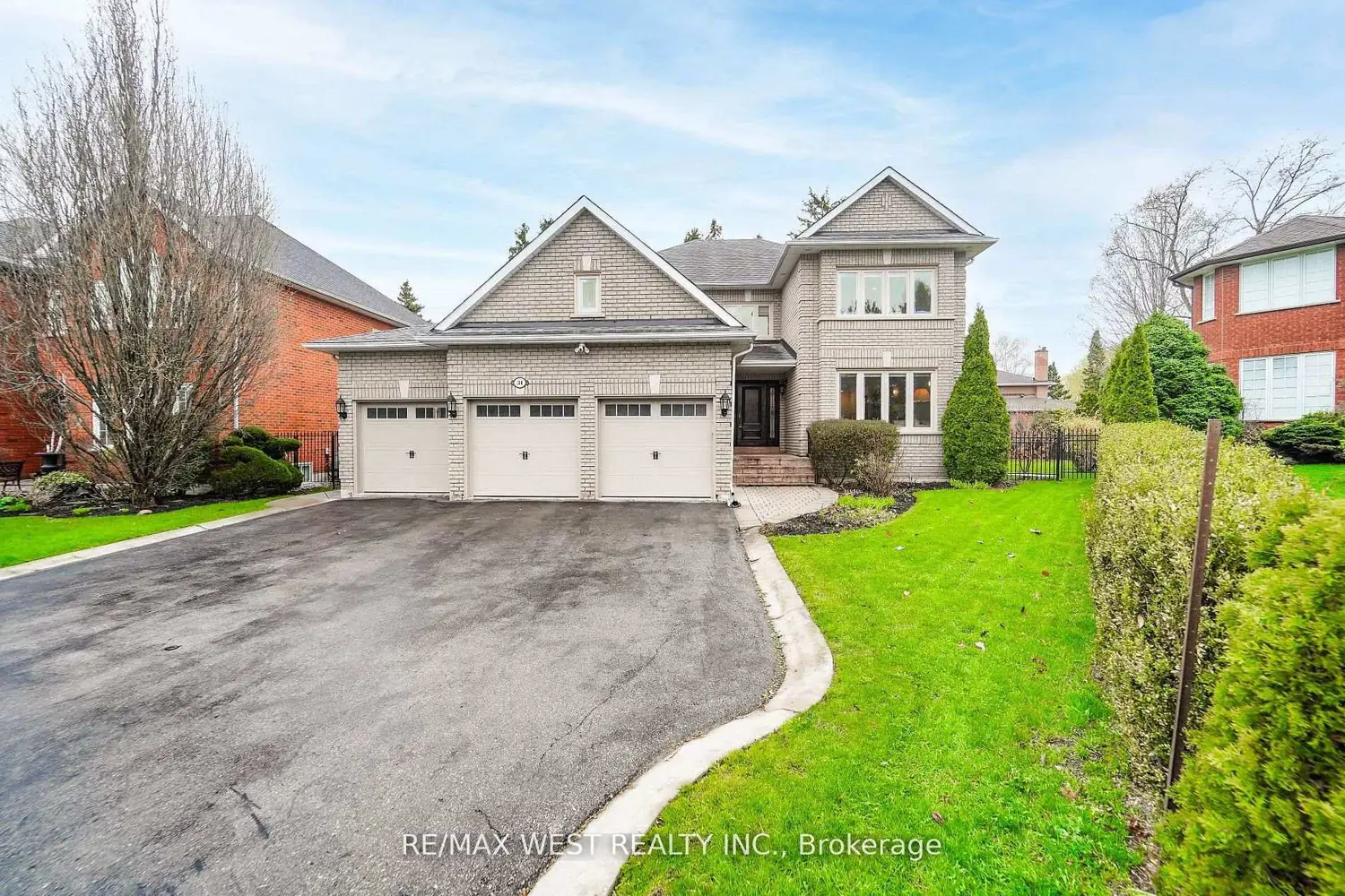 31 Garriock Court