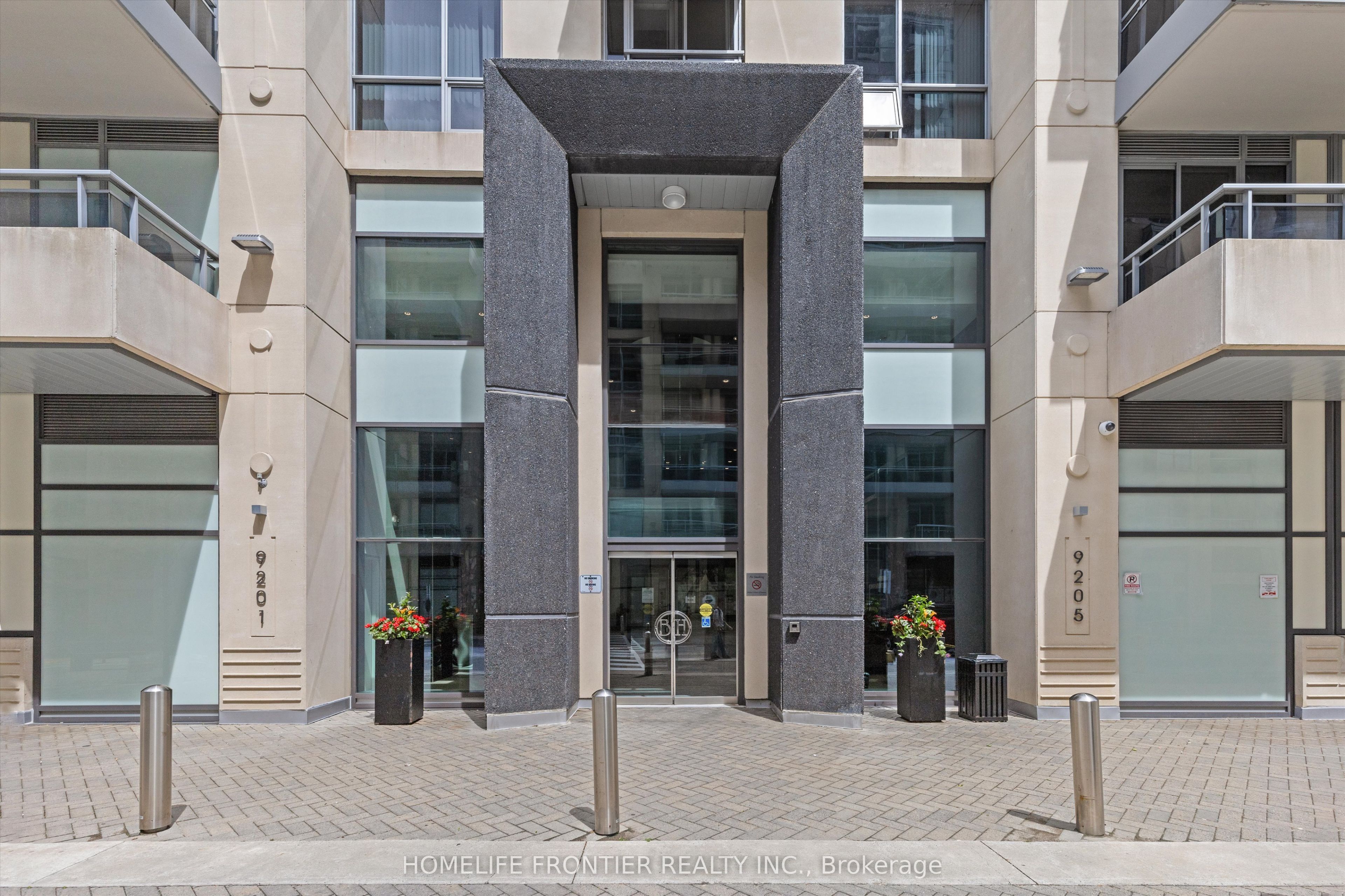 Additional image 3 of NE1015-9205 Yonge Street, Richmond Hill, ON, L4C 6Z2
