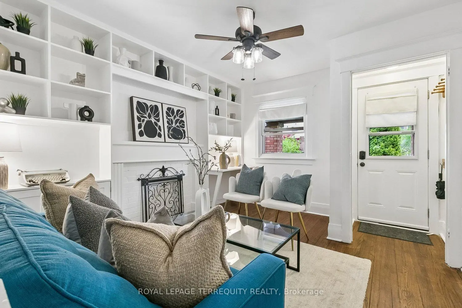 300 Rhodes Avenue photo 4