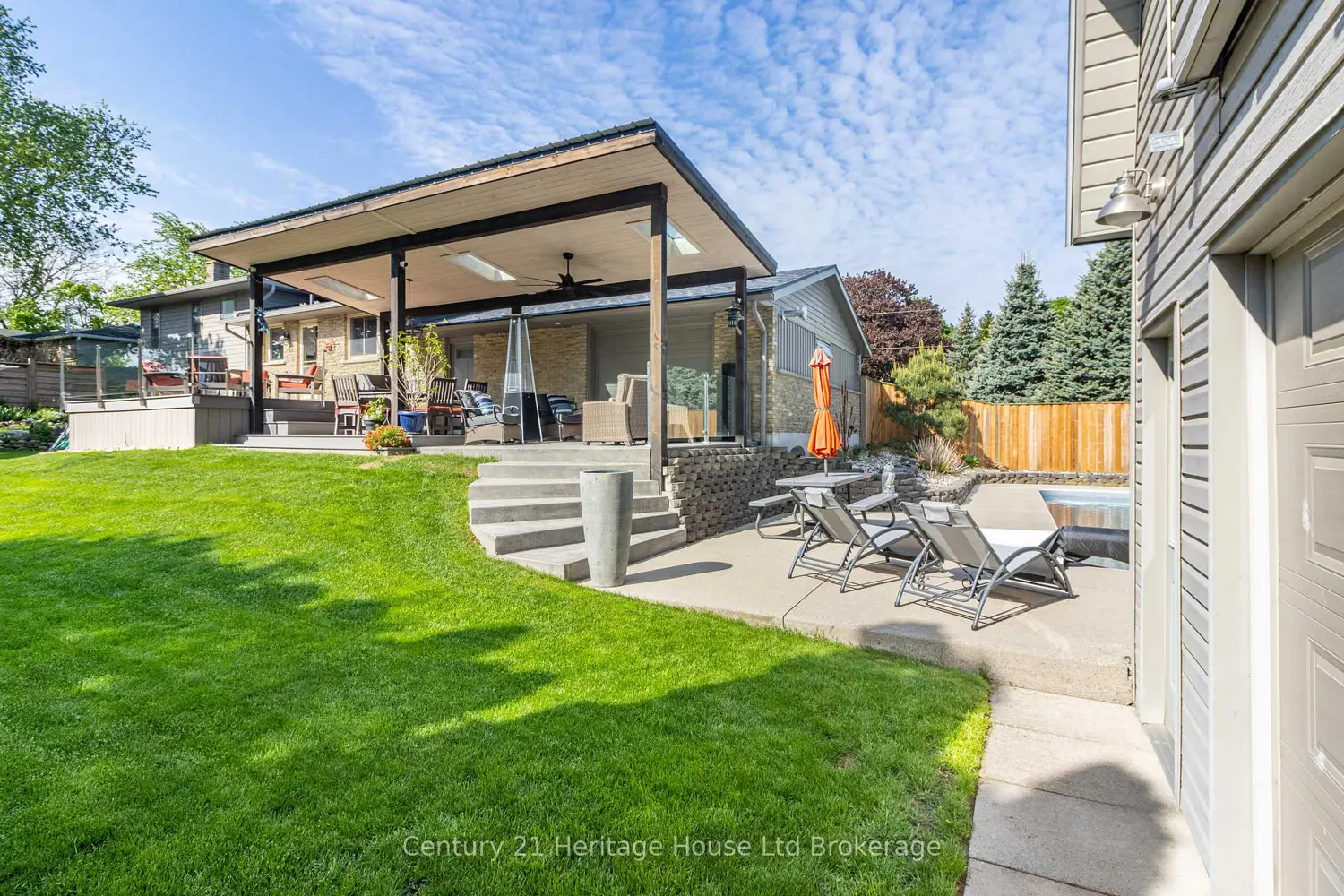 11 Millard Street photo 2