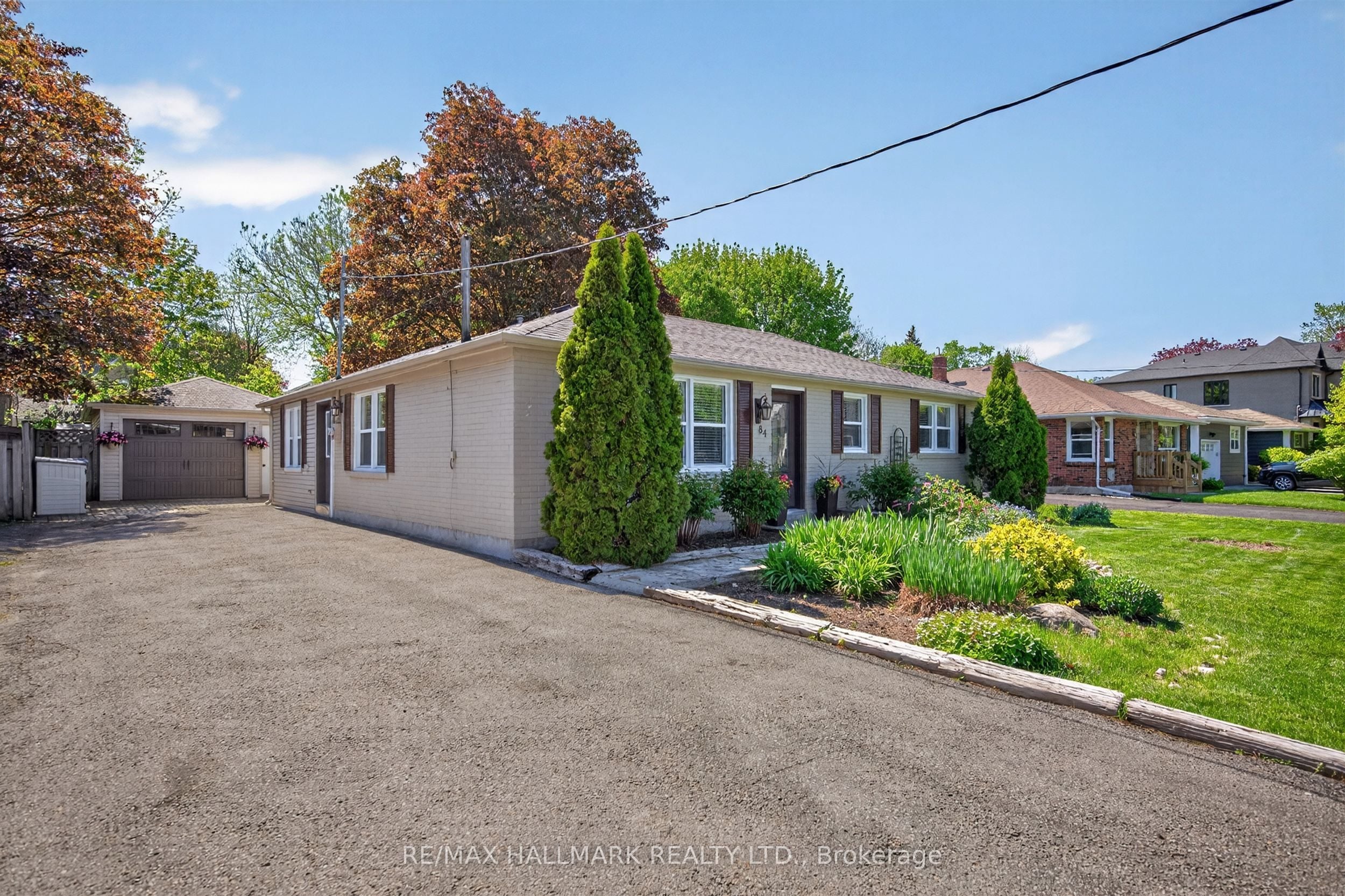 Additional image 2 of 84 Park Drive, Whitchurch-stouffville, ON, L4A 4T3